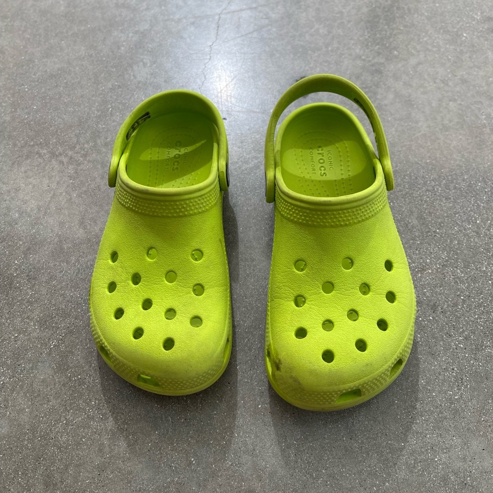 Crocs lime green